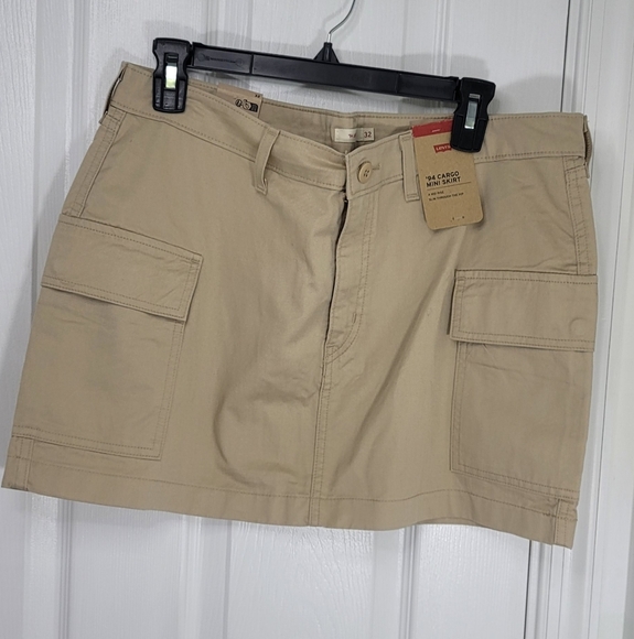Levi's Dresses & Skirts - Levi’s 94 Cargo Skirt Khaki Size 30"/ 10 Mini Retro Tan Beige 100% Cotton